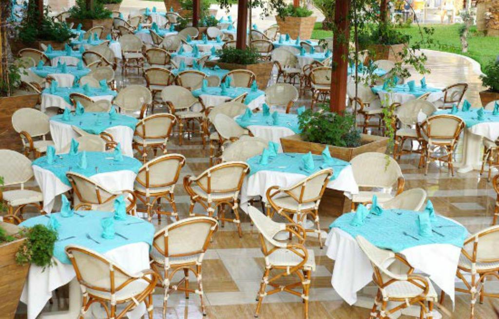 Golden Soviva Vip Hotel Port El Kantaoui Exterior photo